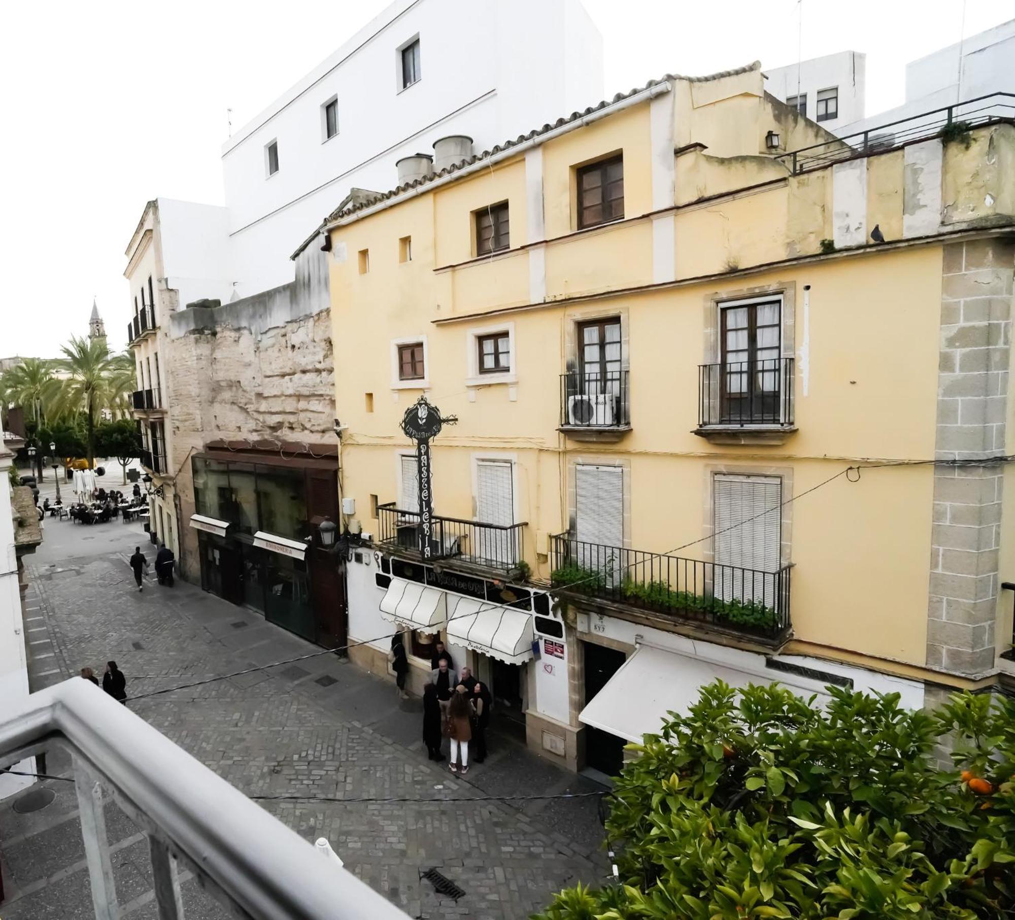 Apartamentos Consistorio Live Jerez de la Frontera Exterior foto